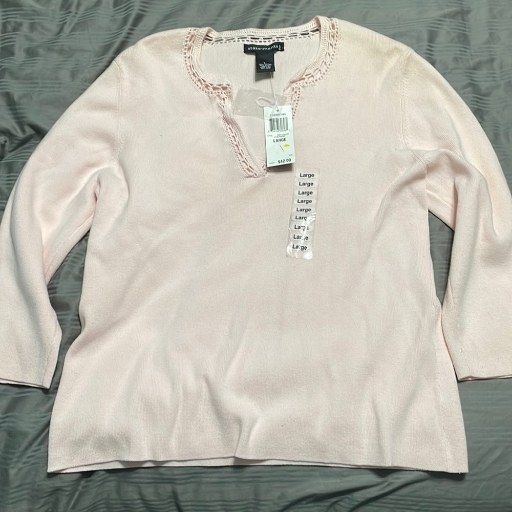 NWT statements pink v neck sweater